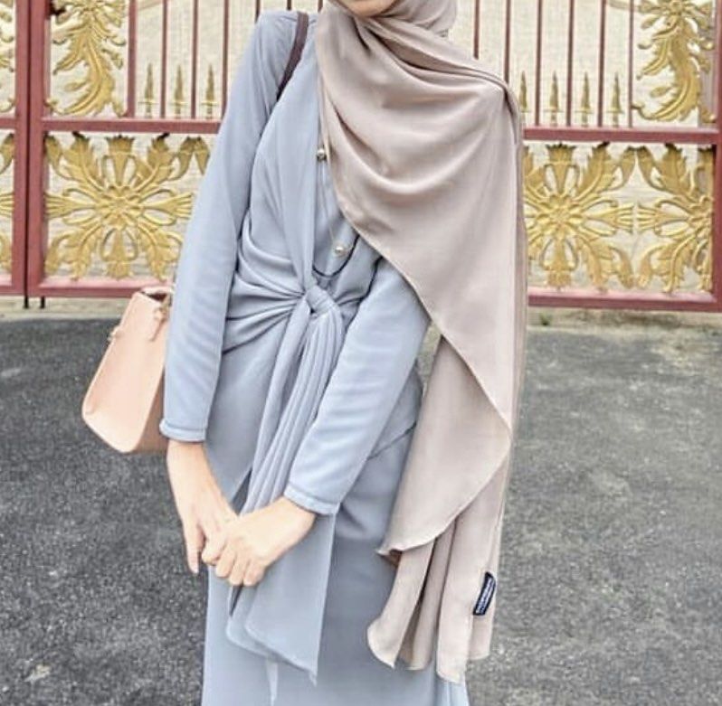 Qiszar Baju Kurung Grey, Women's Fashion, Muslimah Fashion, Baju Kurung ...