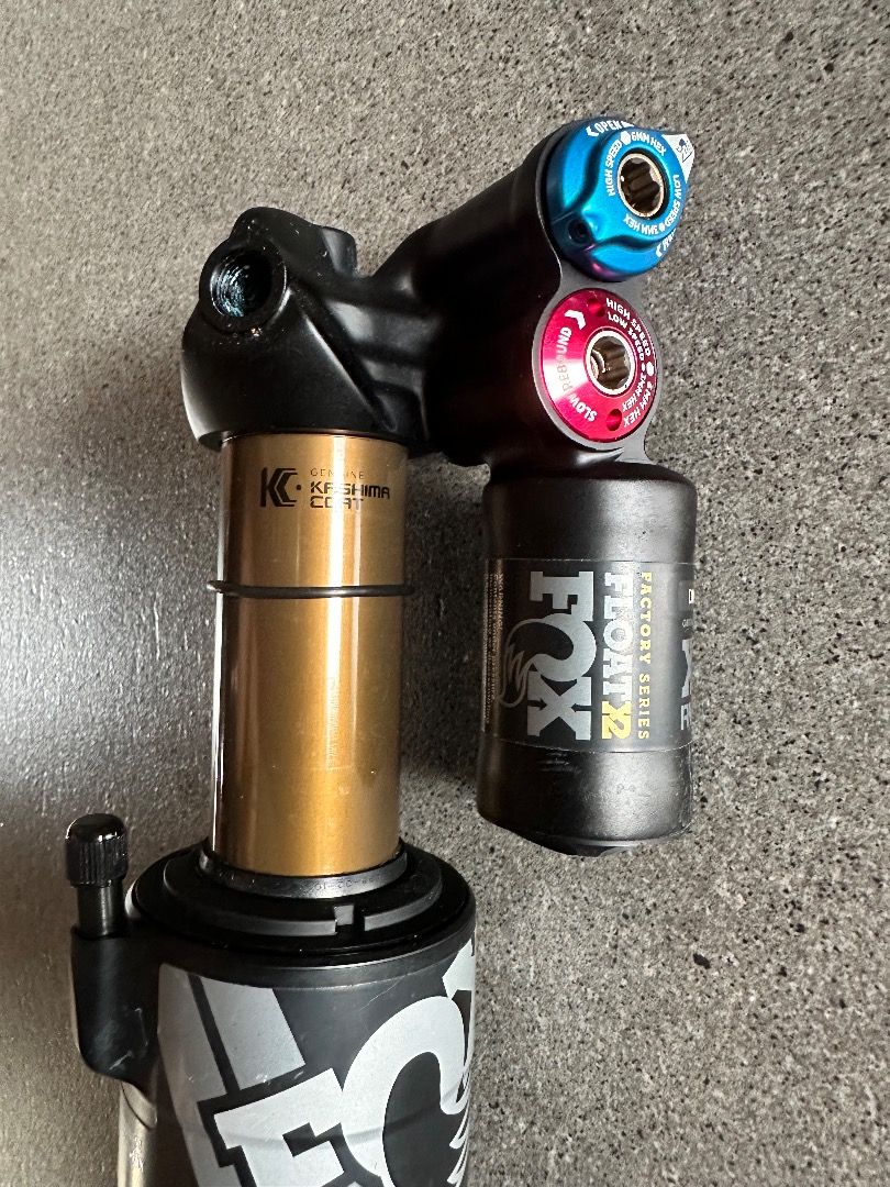 Rear Shock FOX FLOAT X2 Factory, Rx Trail Tune, 2position adjustment