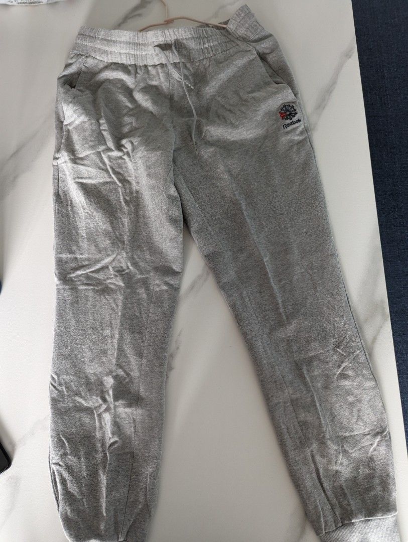 Reebok jogger shop
