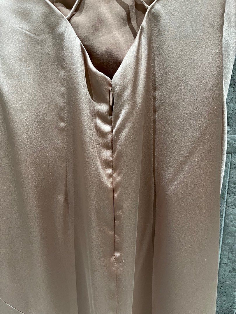 Jarlo roxanne clearance satin gown