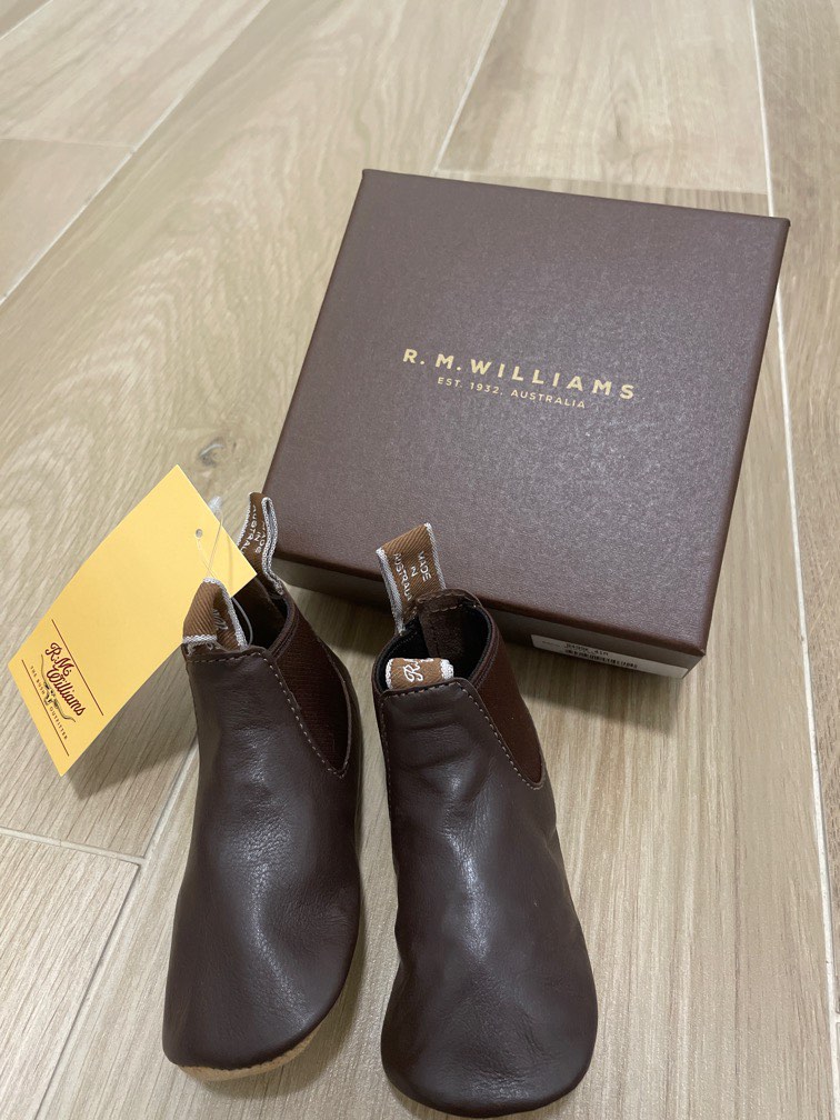 Baby rm williams boots top