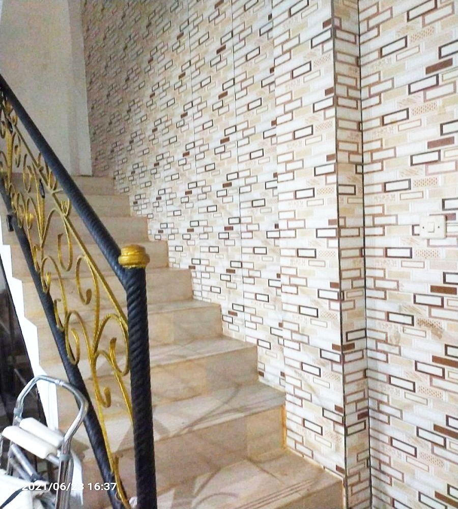 rumah_dijual_3_lantai_di_pegan_1680750806_35990c76_progressive