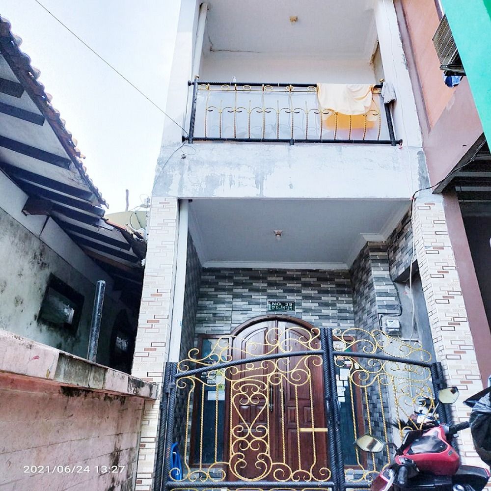 rumah_dijual_3_lantai_di_pegan_1680750806_87cf00c3_progressive
