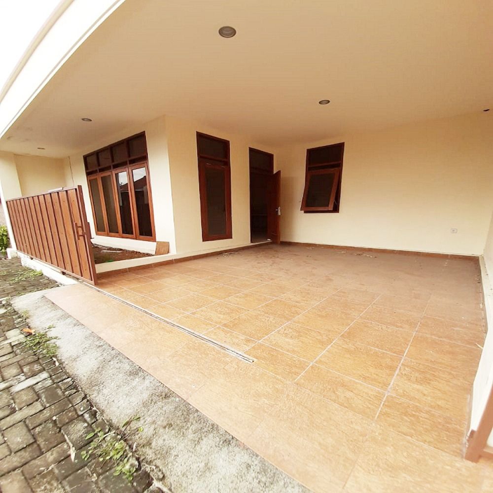 rumah_dijual_di_ngemplak_boyol_1680745922_882db262_progressive
