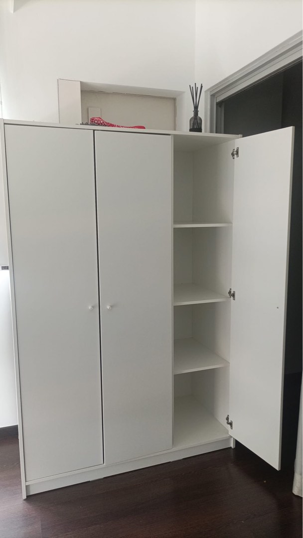 Second hand sales ikea wardrobe