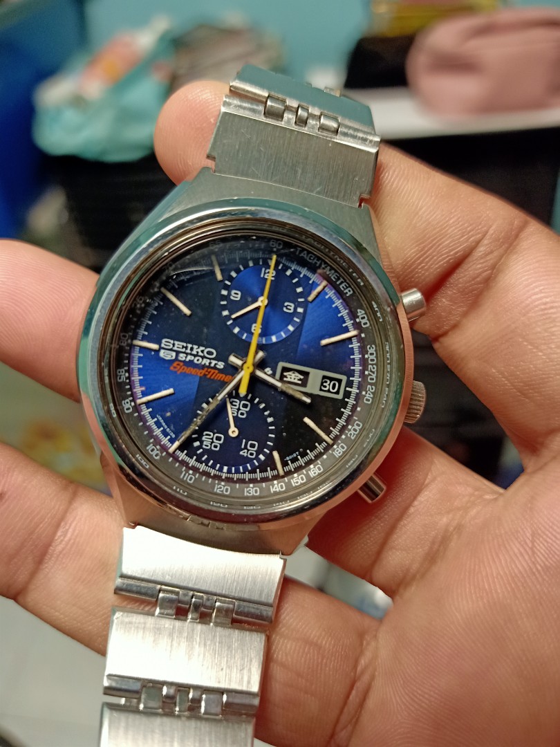 Seiko 6138-8010, Men's Fashion, Watches & Accessories, Watches on Carousell