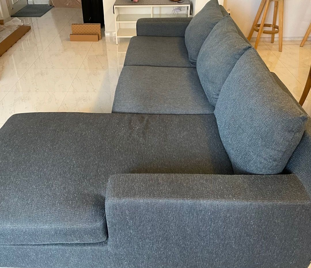 Selling used sofa