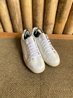 Sepatu Fred Perry Leather Big Logo