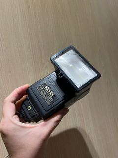Sunpak Auto Zoom 333D For Konica