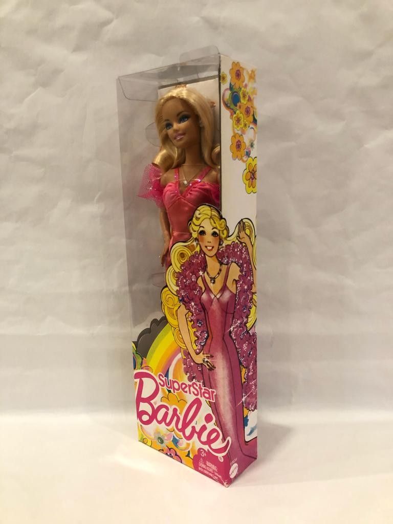 Barbie 2009 Graduation Doll