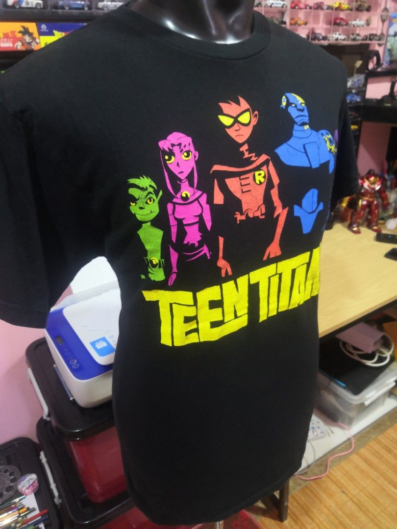 03 Teen Titans vintage shirt, Men's Fashion, Tops & Sets, Tshirts & Polo  Shirts on Carousell