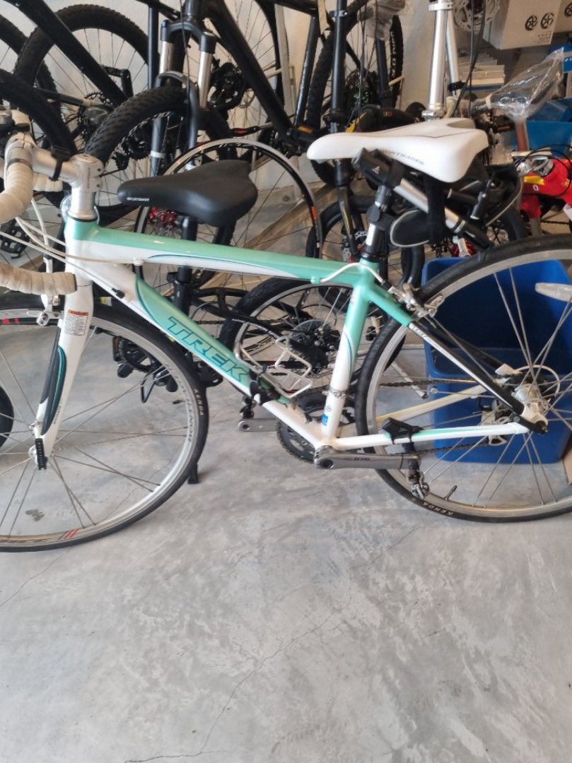 Trek WSD 2.3 47cm Sports Equipment Bicycles Parts Bicycles on