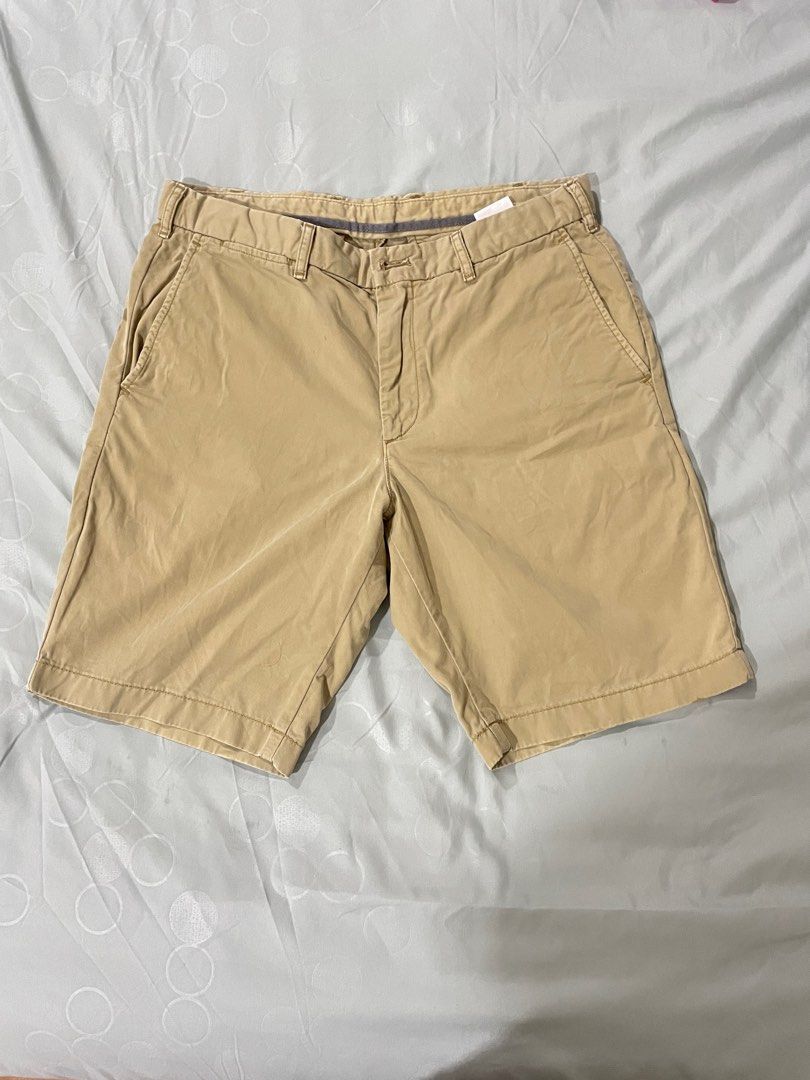 Uniqlo best sale khaki shorts