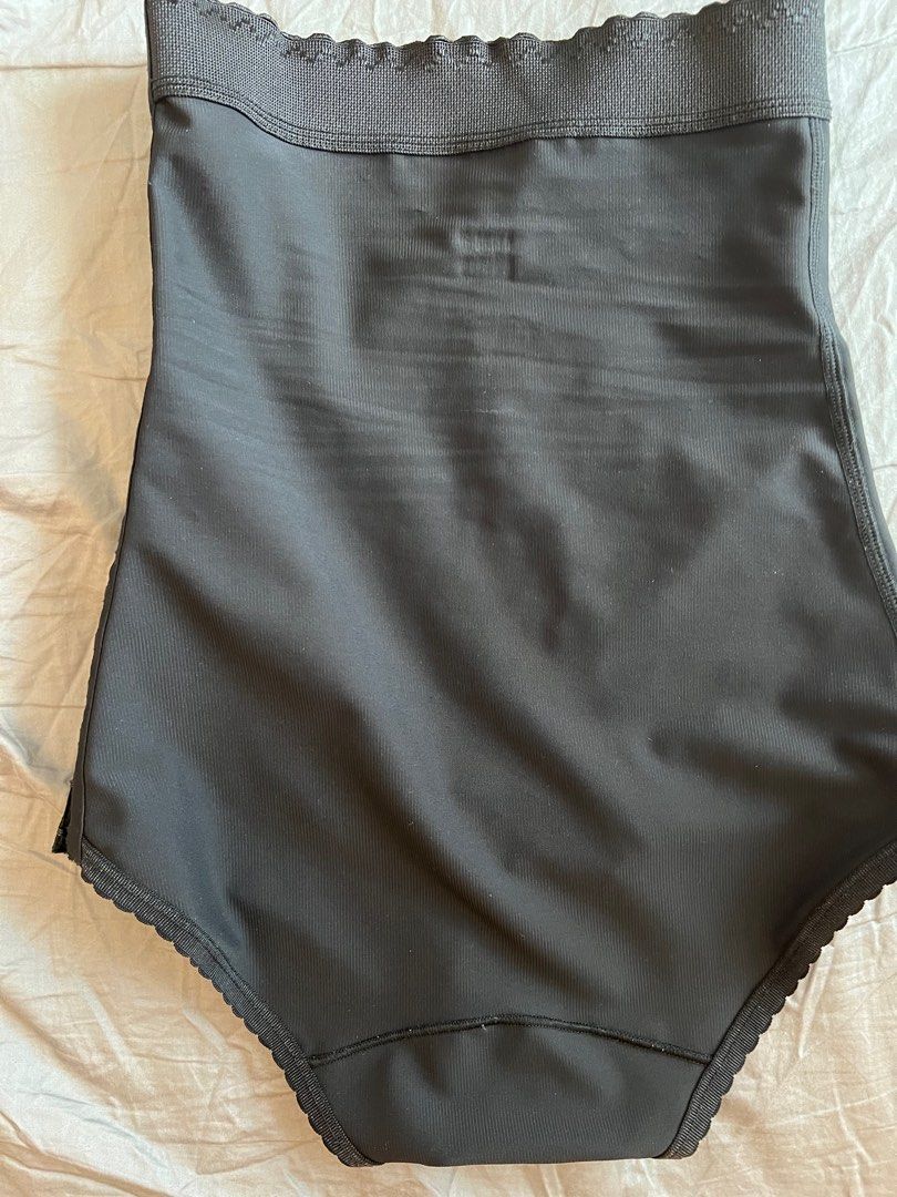 Wink Postpartum Binder/ Shapewear, Women's Fashion, Maternity wear on