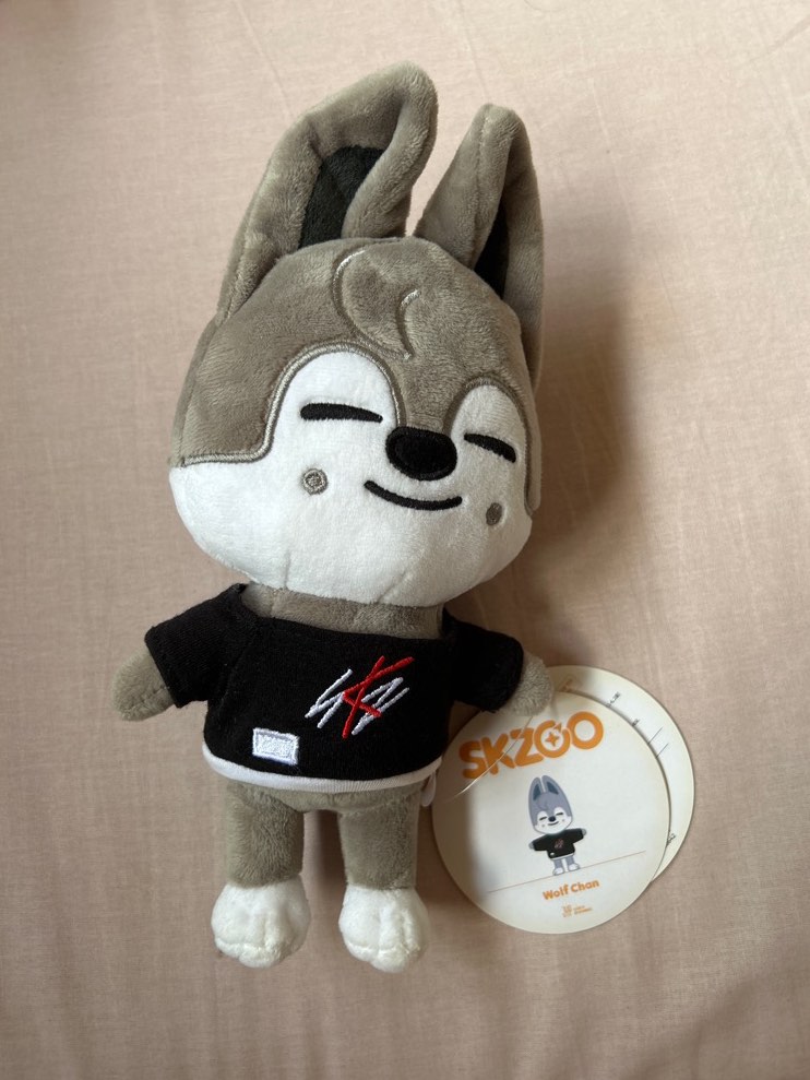 [URGENT WTS] official skzoo stray kids wolf chan plushie, Hobbies ...