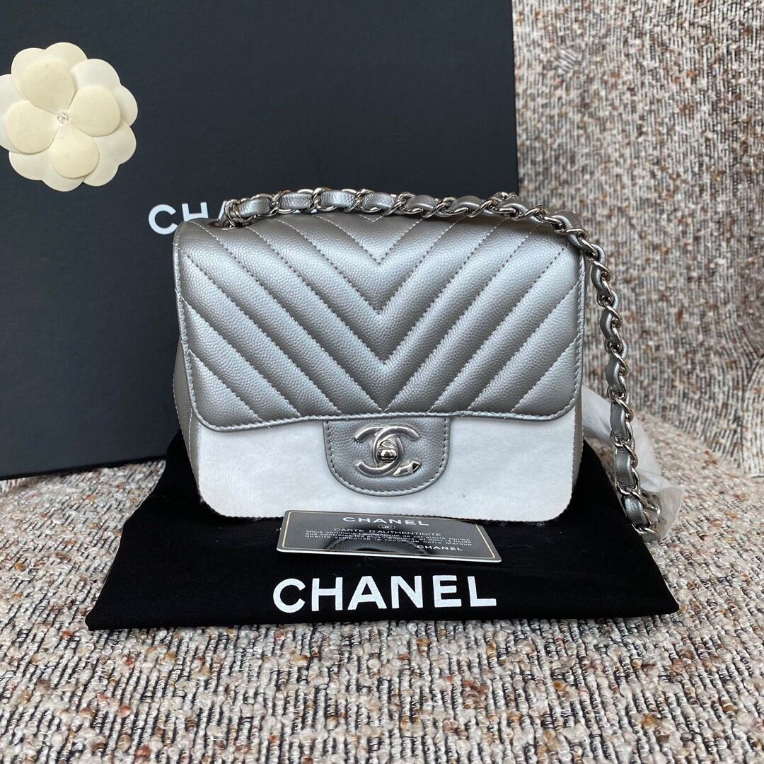 mini chanel silver bag