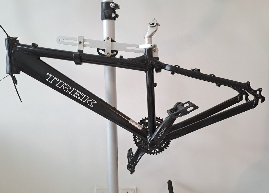 26er Wheeler MTB Frame + Parts for Sale, Sports Equipment, Bicycles