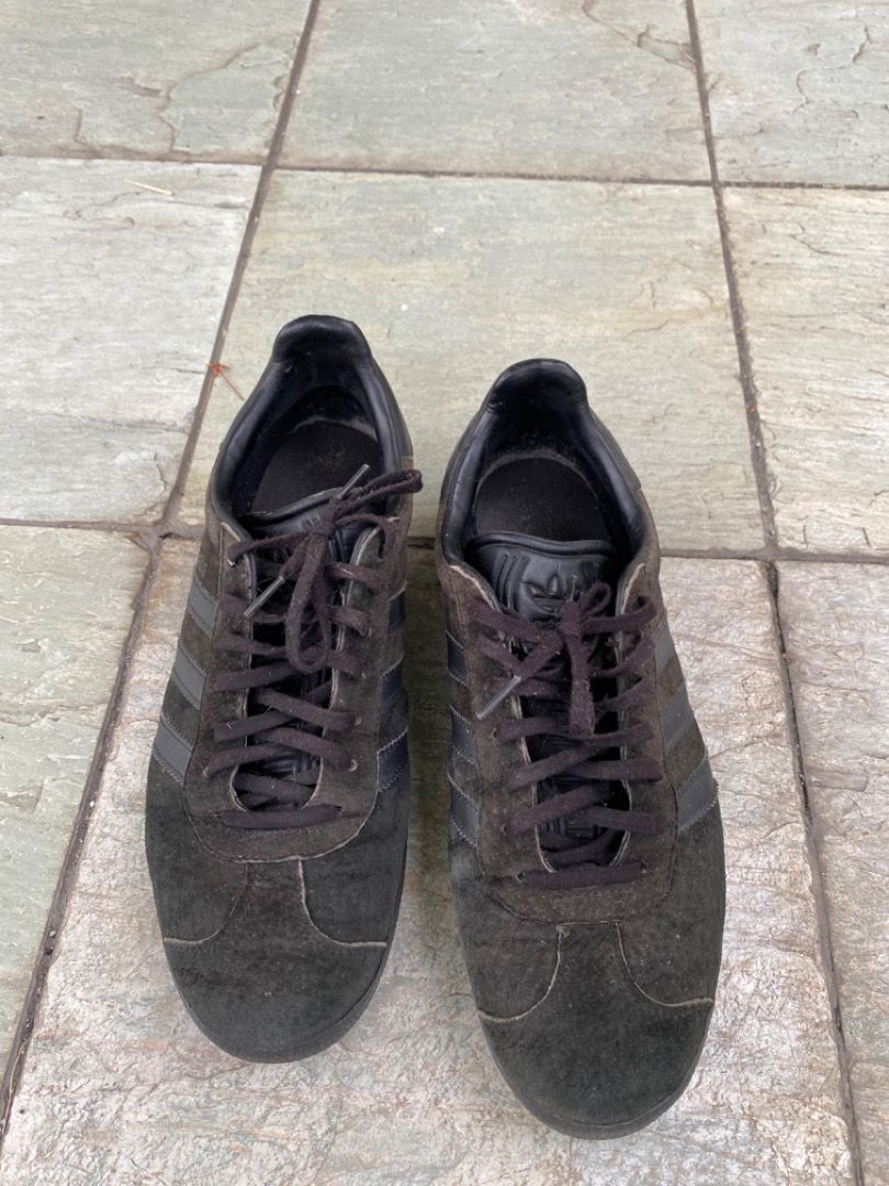 Adidas gazelle Men s Fashion Footwear Casual shoes on Carousell