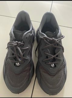 (Category: ) located in . Submitted by belikemepreloved (Listing ID 1225133599, Image 1). Description: .