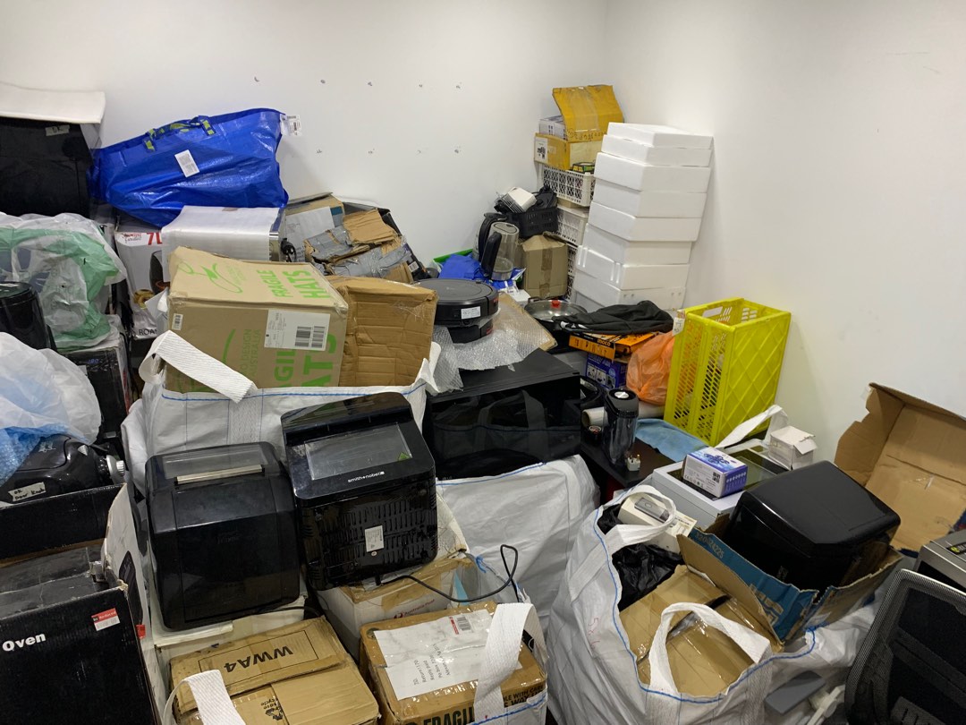 Amazon pallets /Home appliances / Kitchen gadgets / pallets and jumbo