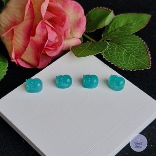 (Category: ) located in . Submitted by hawtgems (Listing ID 1225136405, Image 1). Description: .