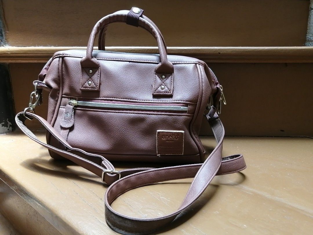 Anello boston store bag size