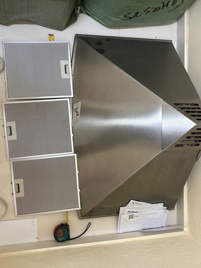 Ariston stove & Hood, TV & Home Appliances, Kitchen Appliances, Hobs