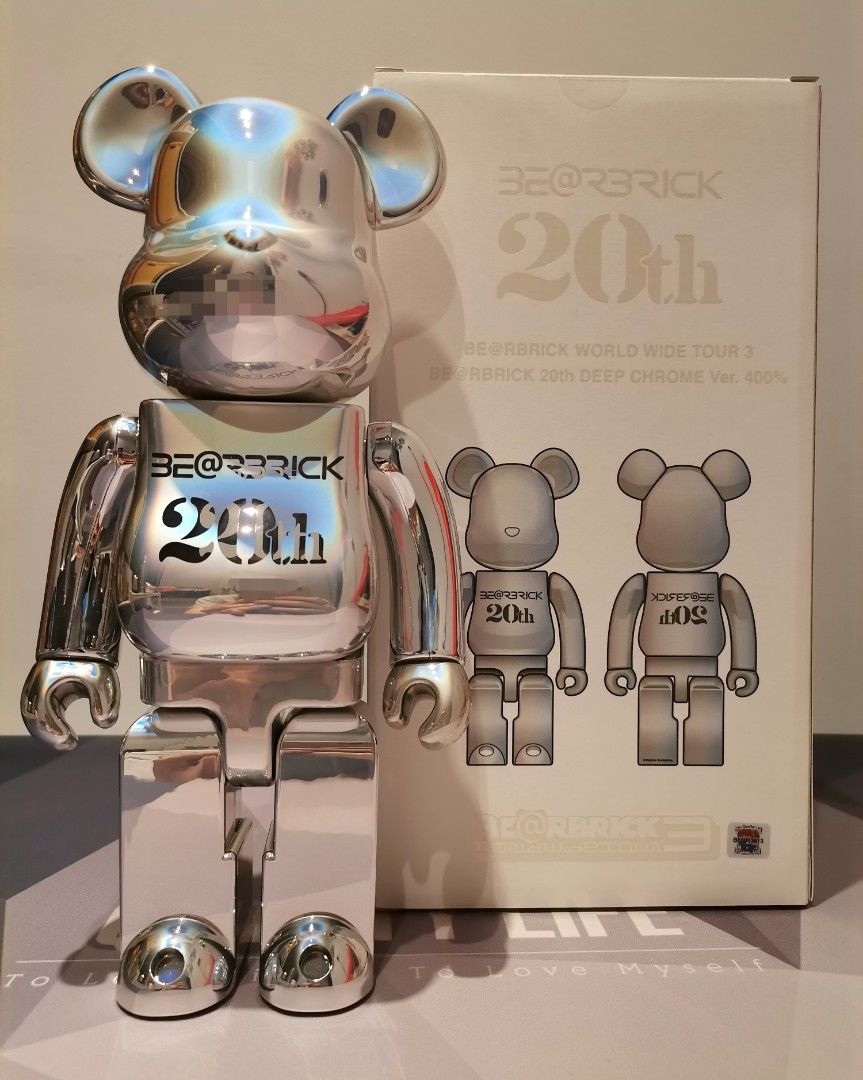[Pre-Order] Bearbrick 20th Anniversary Deep Chrome (BWWT 3 Commemorative)  400% - LED Light Up Version