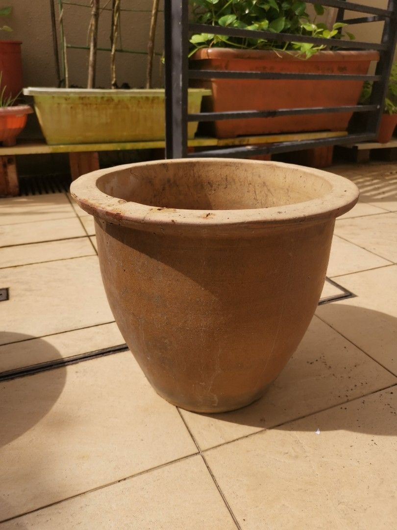 Big clay pot, Furniture & Home Living, Gardening, Pots & Planters on