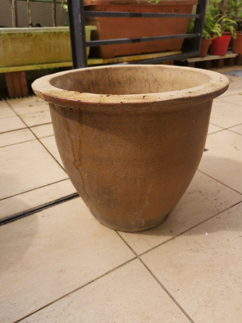 Big clay pot, Furniture & Home Living, Gardening, Pots & Planters on