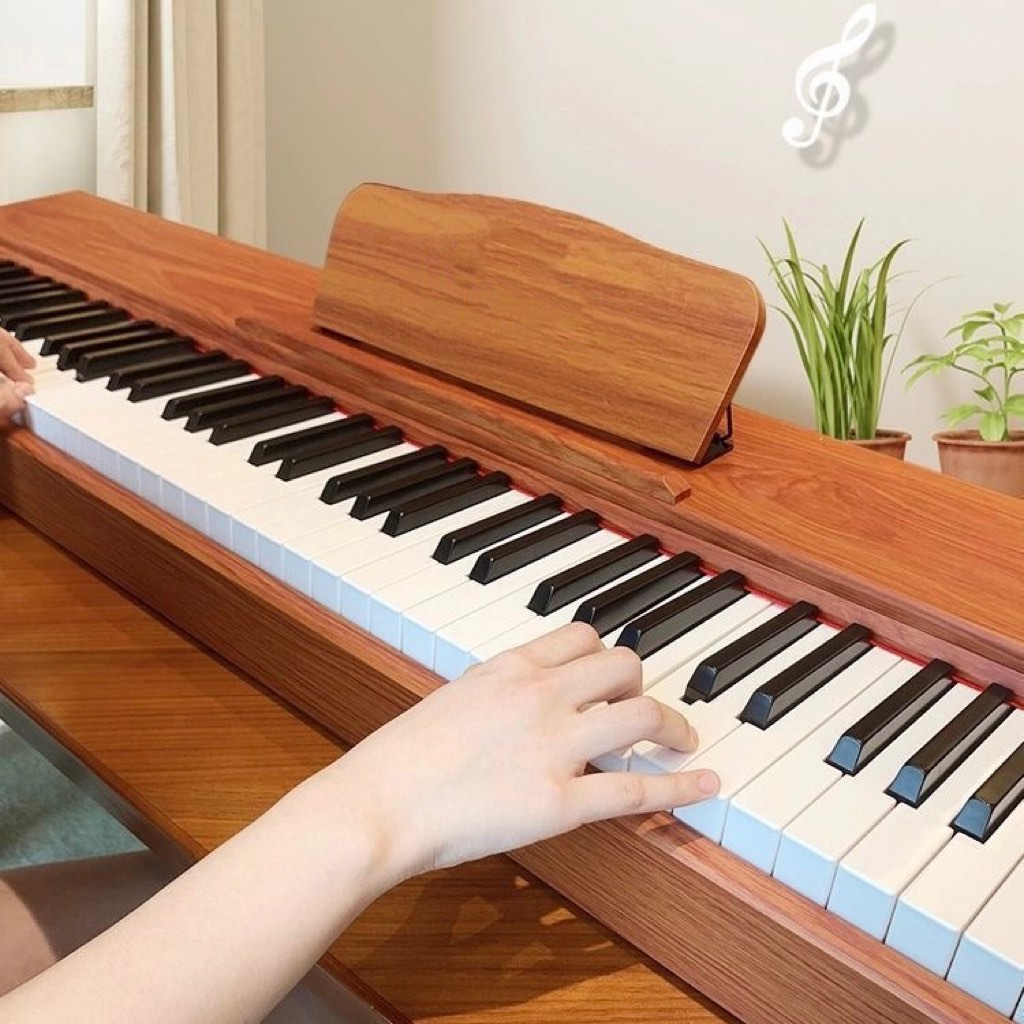 Brand New 88Key Wooden Digital Piano with Realistic Sound and Bluetooth Connectivity, Hobbies