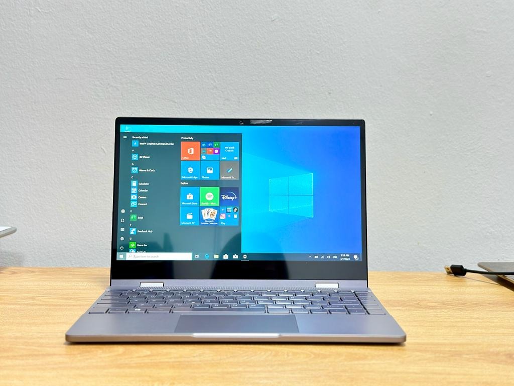 Brand New BMAX 2 in 1 Slim 360 Flip Screen SSD Laptop 256GB + 8GB RAM