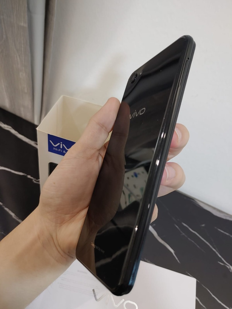 Brand New VIVO Y83 - 128GB - 6GB RAM - Original Set With Local SG ...
