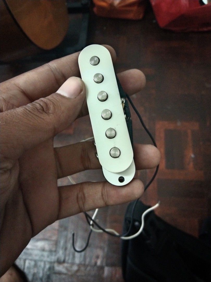 Squier bullet deals pickups