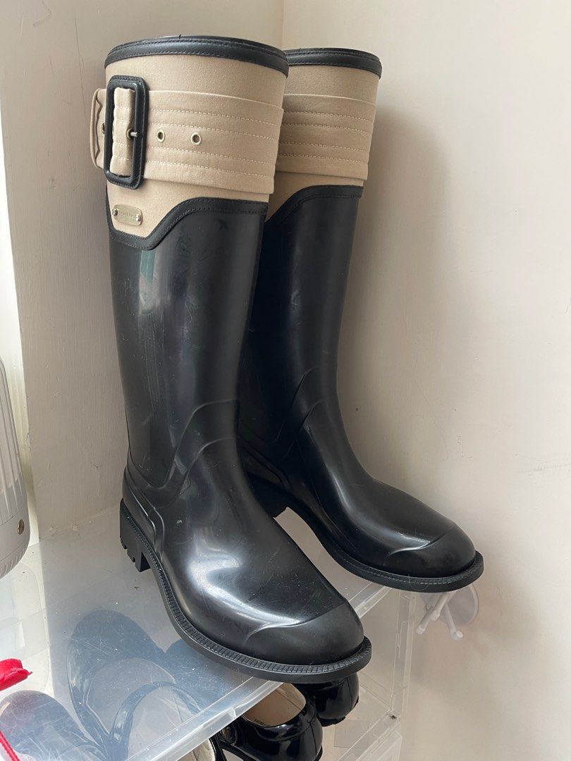 Burberry rain boots made in italy outlet