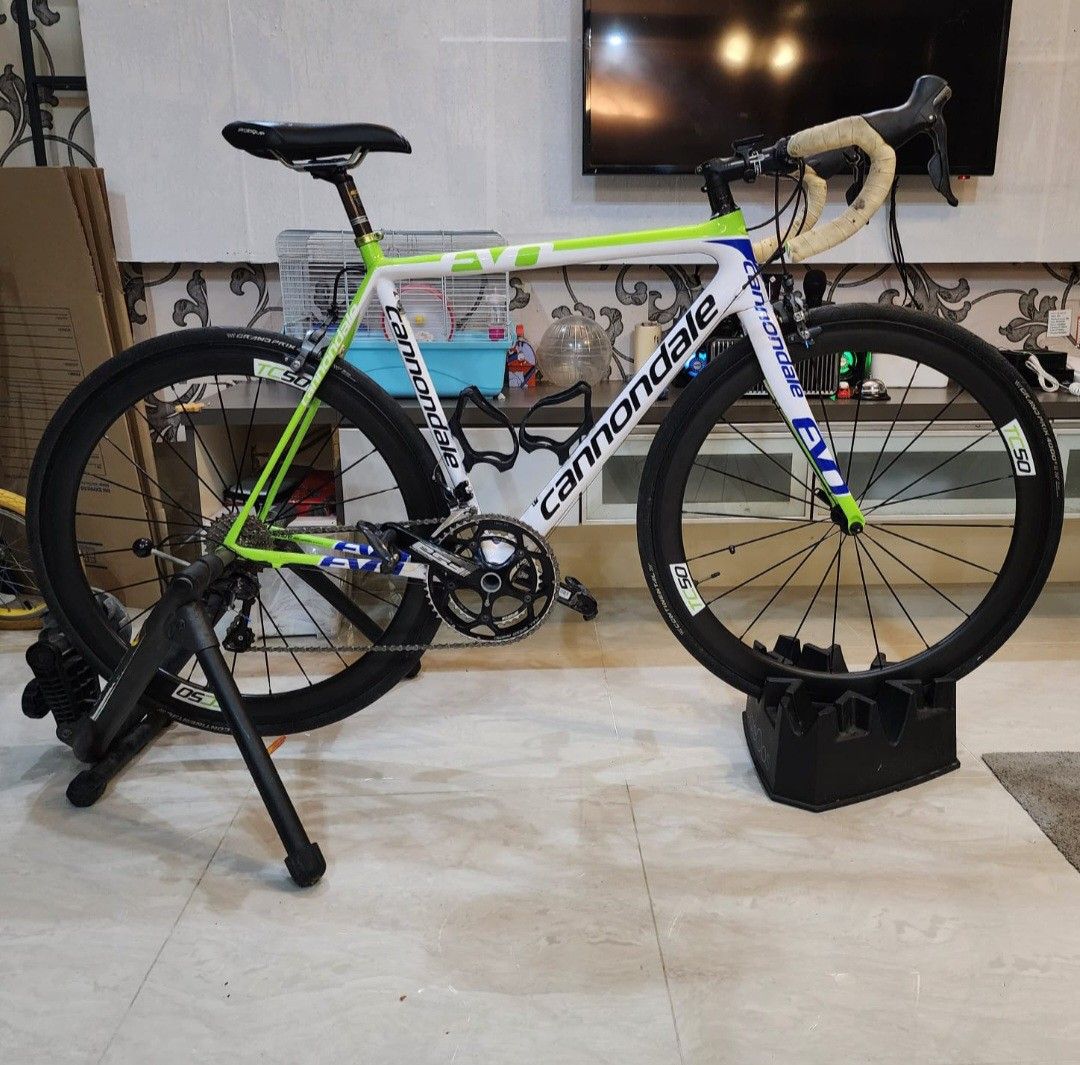 To sell ASAP Cannondale Supersix Evo High Mod Sports Equipment