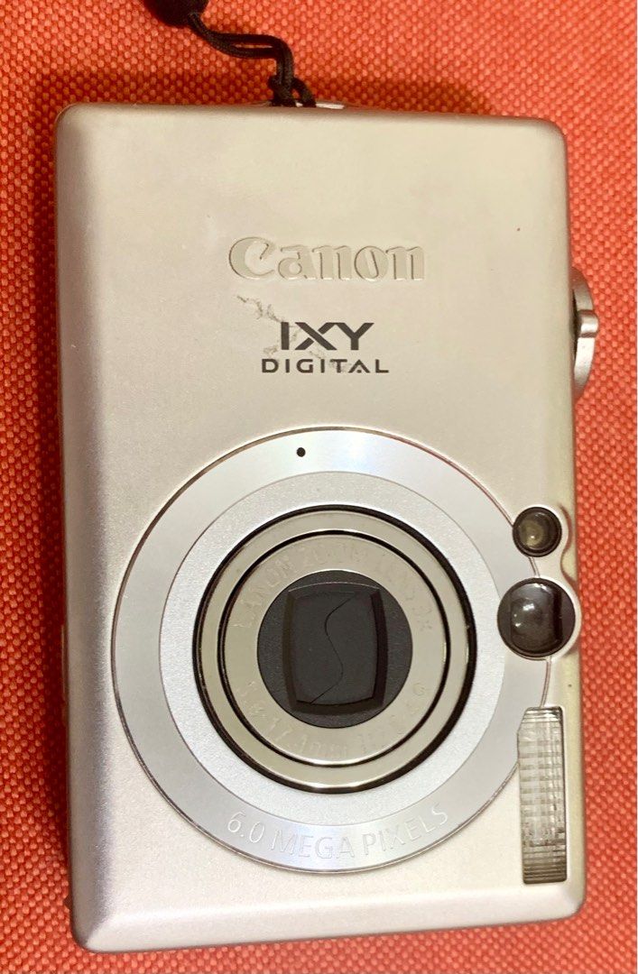 Canon IXY DIGITAL 70 6.0メガピクセル Canon IXY Digital 70. Memory card issue. Camera is not able to