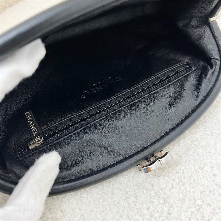 chanel flap belt bag black