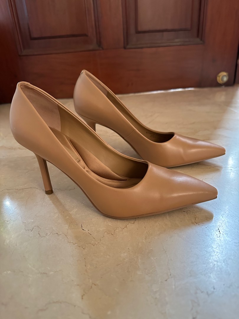 Emmy Pointed-Toe Stiletto Pumps - Nude