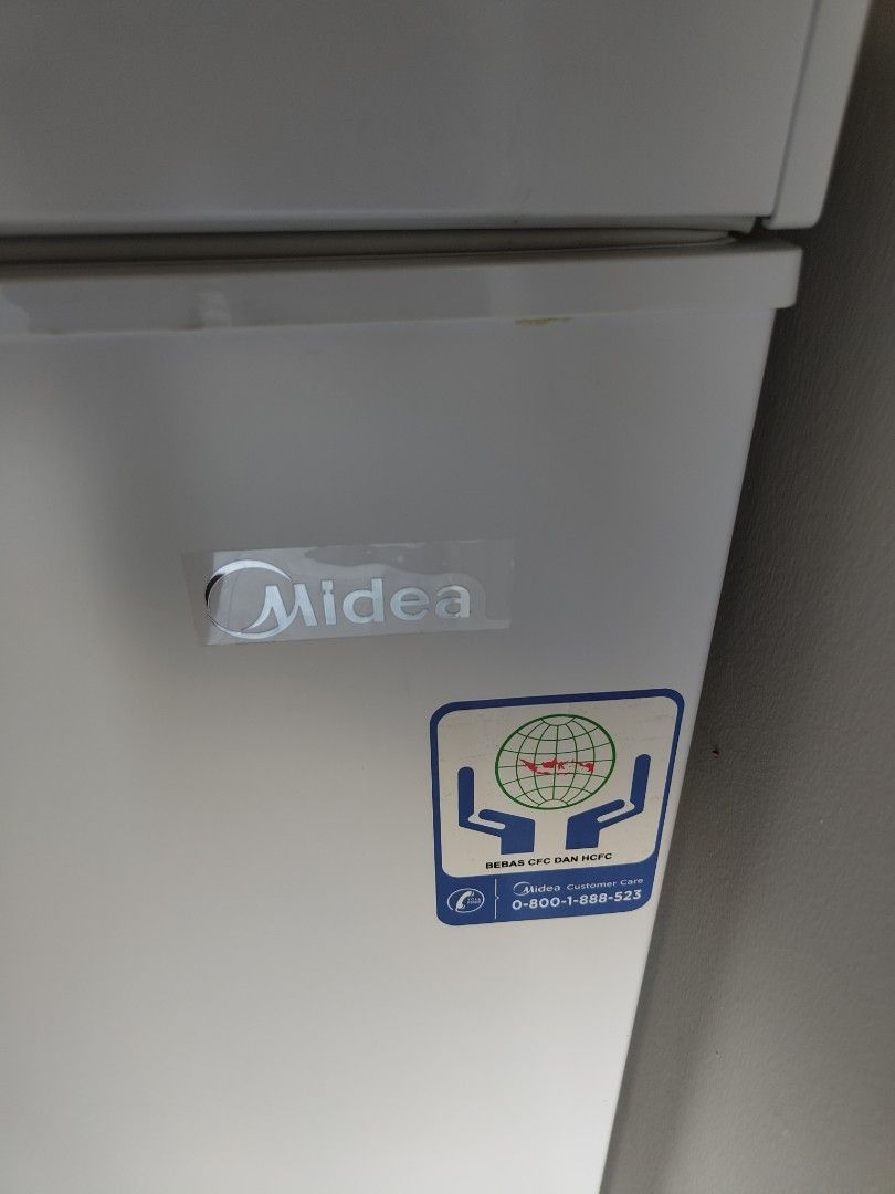 Chest Freezer Midea HS129C on Carousell
