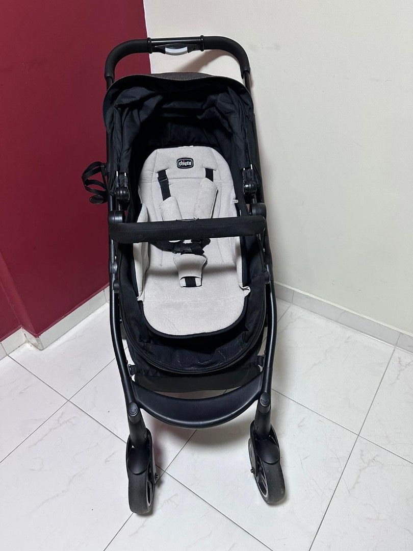 Chicco urban stroller shop black