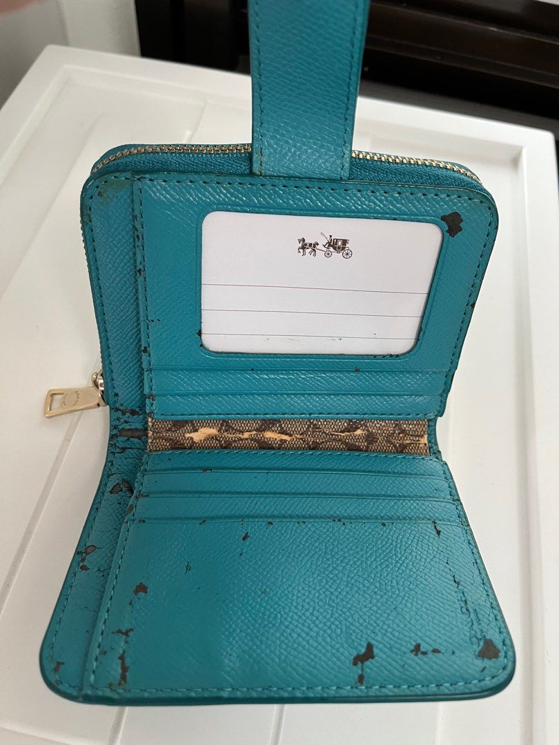 Coach wallet best sale inside