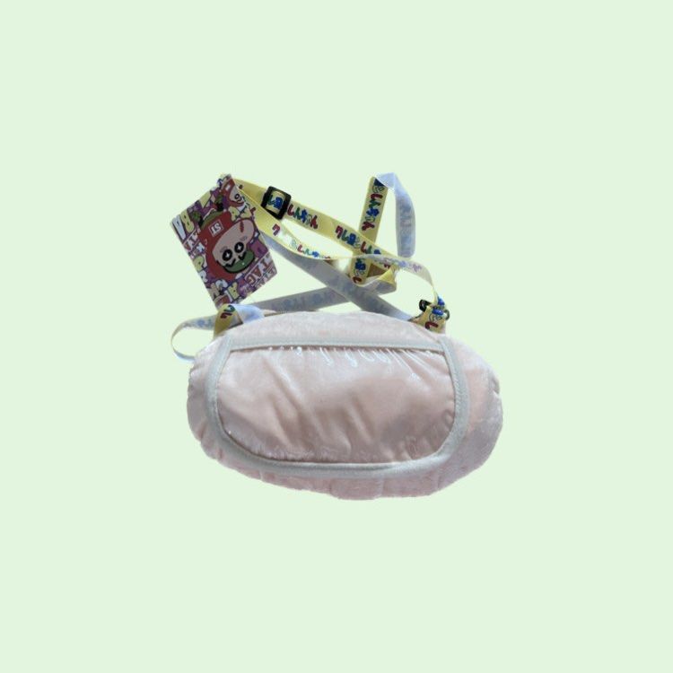 crayon shin chan pig aka buriburizaemon sling pouch/bag, Hobbies & Toys ...