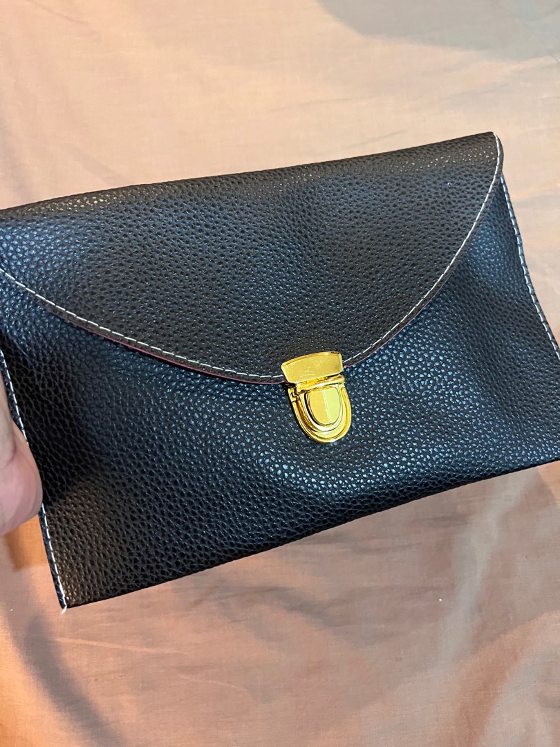 Dinner clutch bag, Women's Fashion, Bags & Wallets, Clutches on Carousell