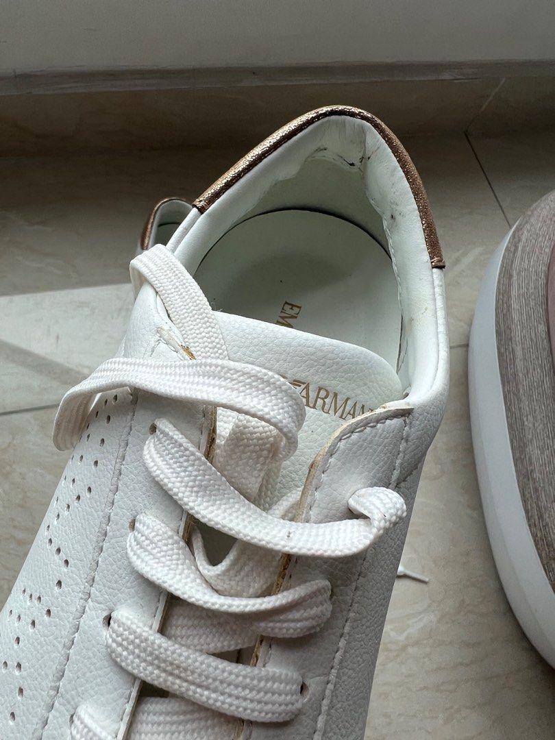 Giorgio armani top white sneakers