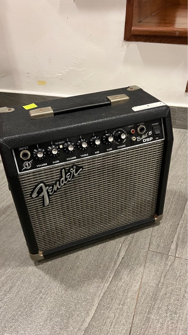 Fender Bullet 15 Amp