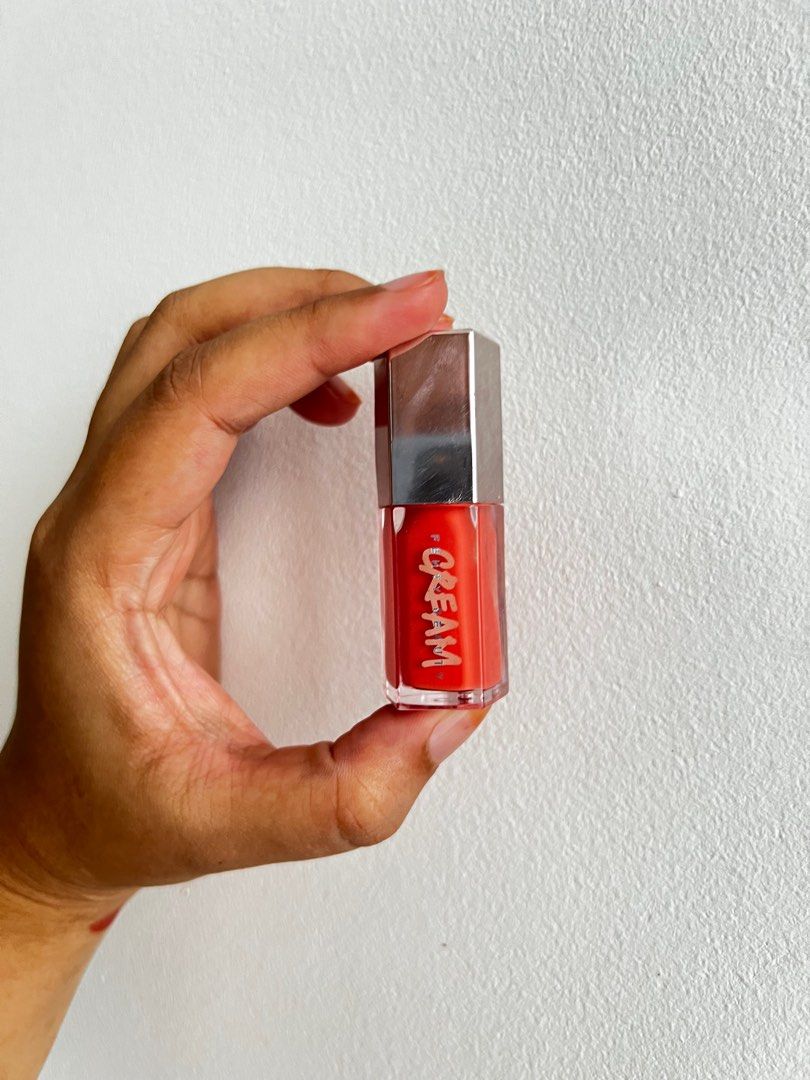 Fenty Beauty lip gloss peach, Beauty & Personal Care, Face, Makeup on Carousell