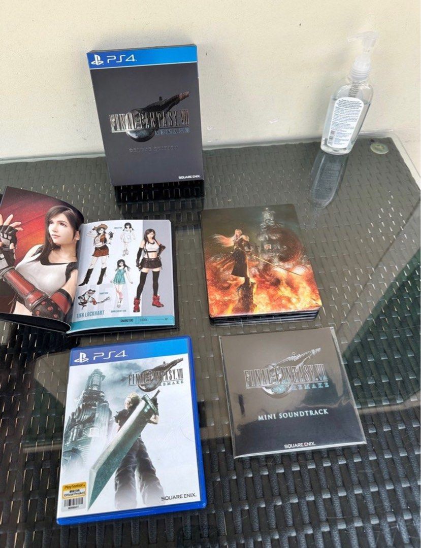 Final Fantasy 7 VII Remake Deluxe Edition + Steelbook + Art book + Game