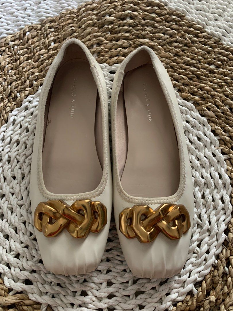 Flat shoes 2024 charles and keith