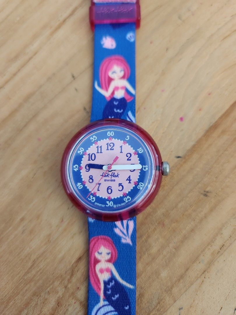 Girls mermaid top watch